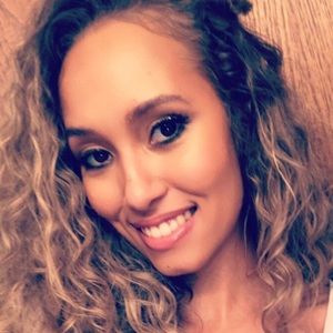 Meet your Posher, Jasmin